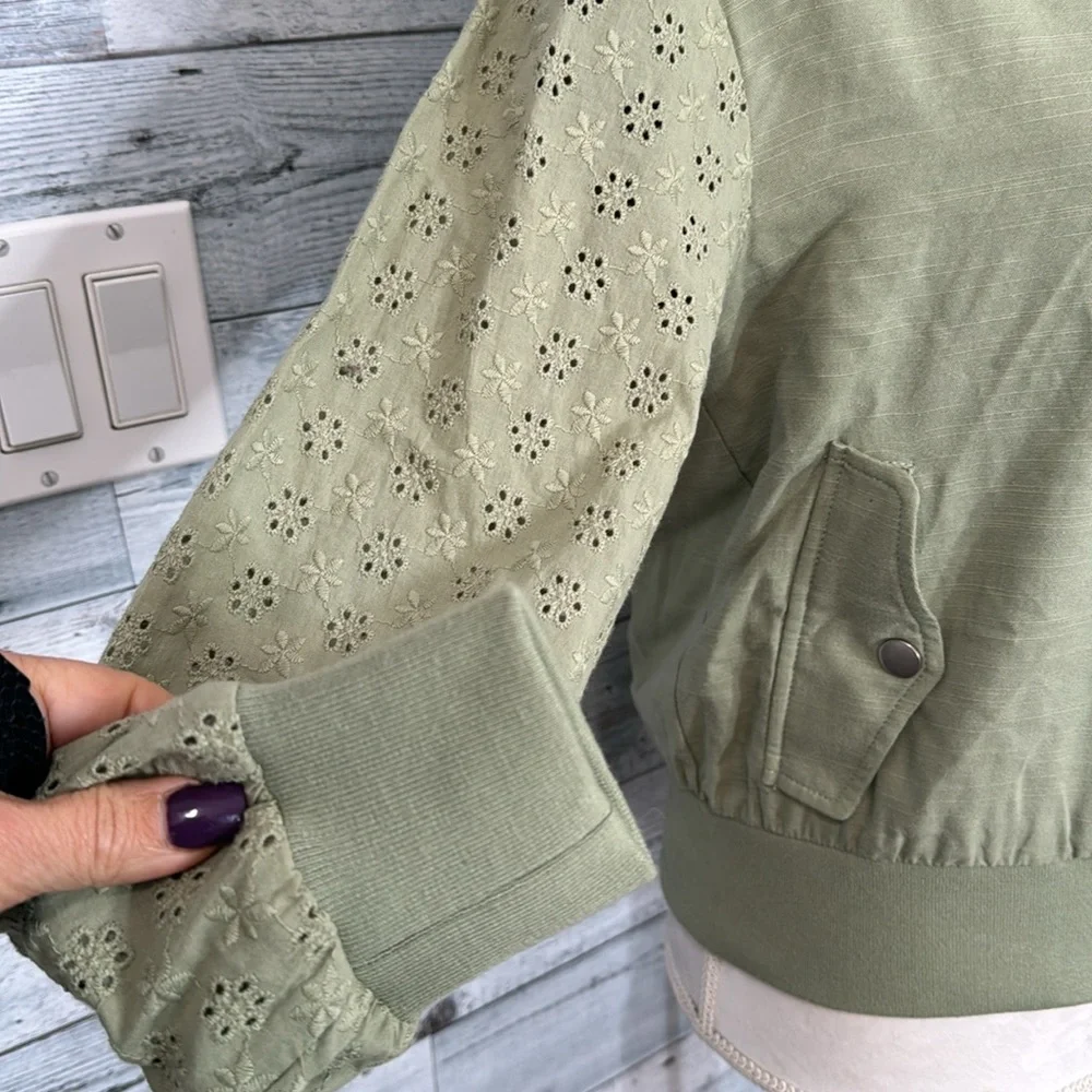 7 FOR ALL MANKIND SAGE GREEN LIGHTWEIGHT JACKET